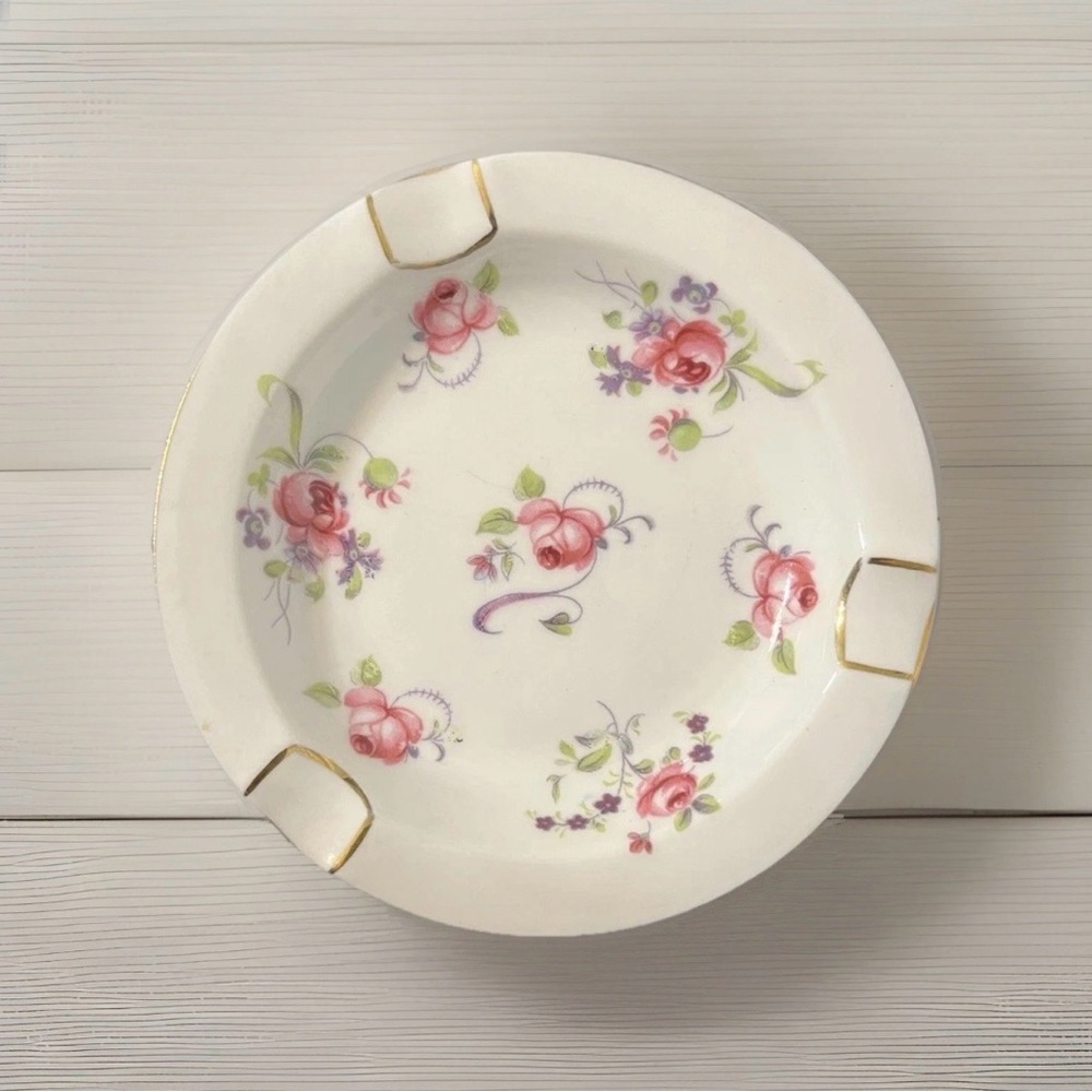 Vtg Trinket Tray Ash tray Gold Accent Pink Roses Purple Royal Chelsea Bone China